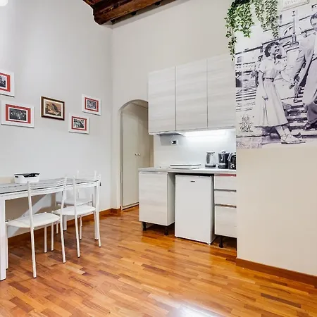 شقة Casa Tiffany Piazza Di Spagna روما