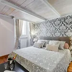 Casa Tiffany Piazza Di Spagna דירה *
