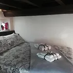 Casa Tiffany Piazza Di Spagna *