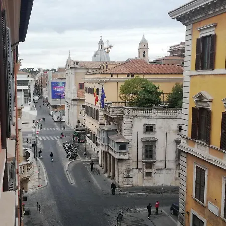 Casa Tiffany Piazza Di Spagna *