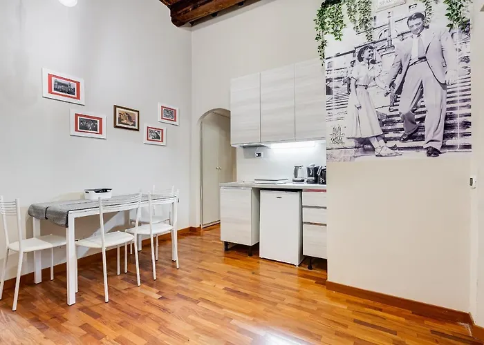 Apartment Casa Tiffany Piazza Di Spagna Rom